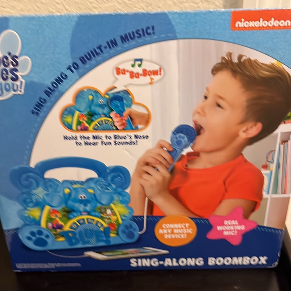 BLUE’S Clues&you Sing- Along BoomBox - Picture 2 of 2